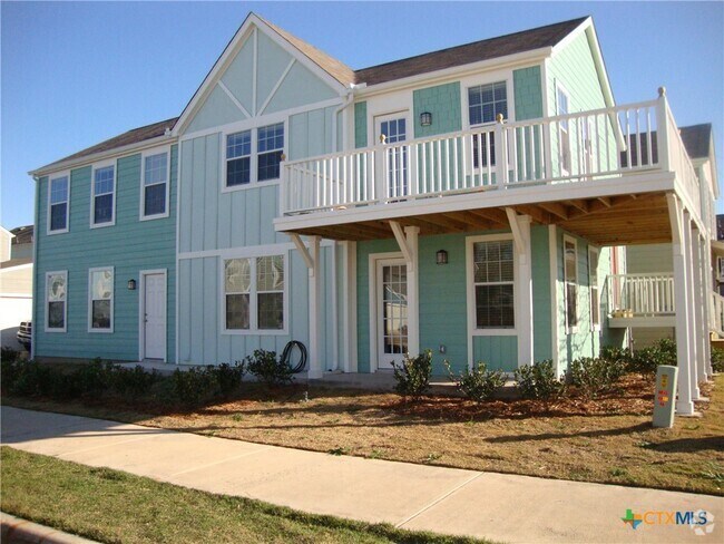 Building Photo - 426 Shadow Point Unit AB Rental