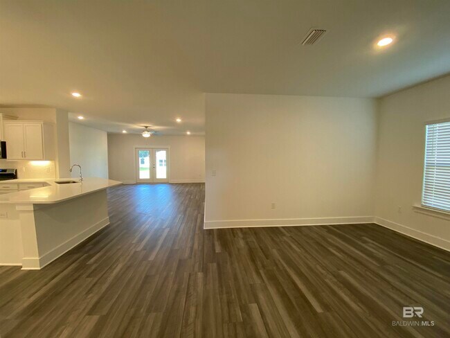 Photo - 510 Hardwood Ave