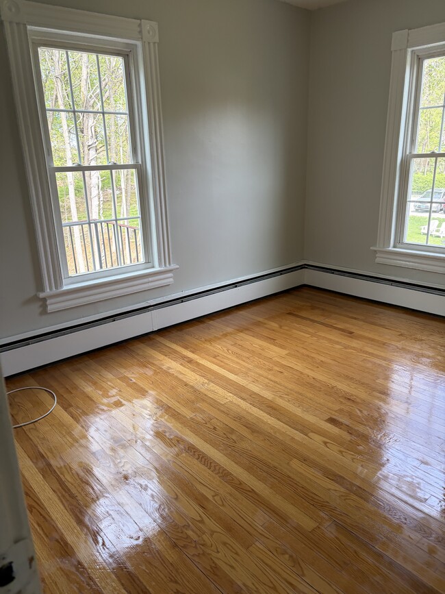 Photo - 84 Milwaukee Ave Unit 2nd floor apt