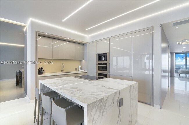Photo - 18975 Collins Ave Unit 3102