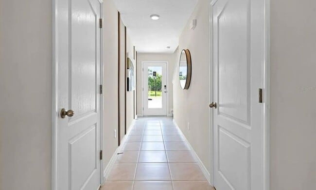 Photo - 528 Zinfandel Dr