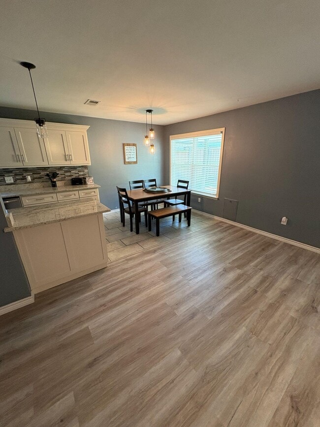 Photo - 1721 Caddo Dr