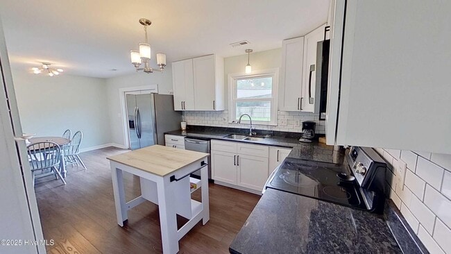 Photo - 4302 Gordon Rd