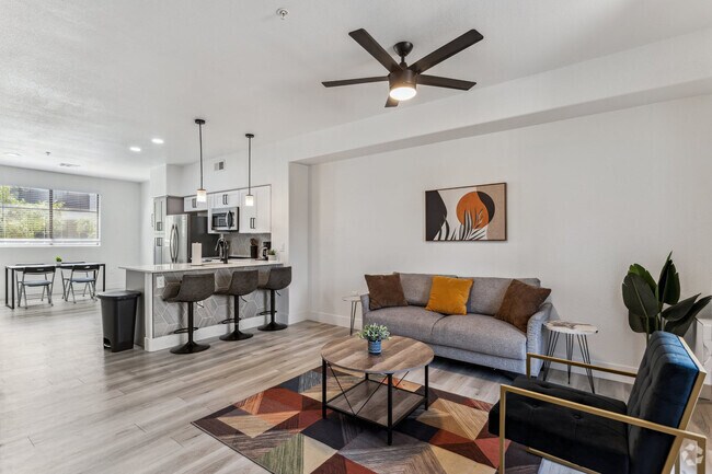 Building Photo - 6610 N 93rd Ave Unit ID1238441P Rental