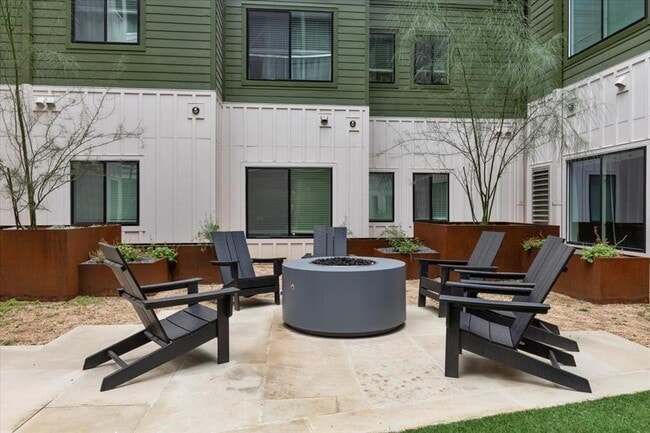 Building Photo - 4802 S Congress Ave Unit 113