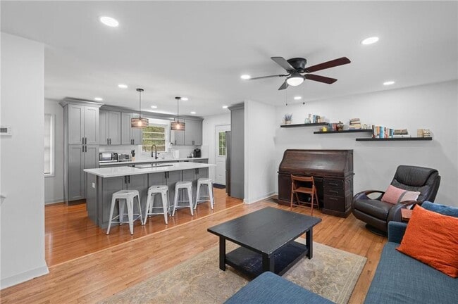 Photo - 799 Pine Roc Dr