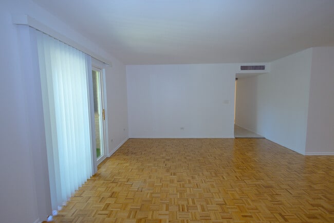 Photo - 930 Beau Dr Unit 312