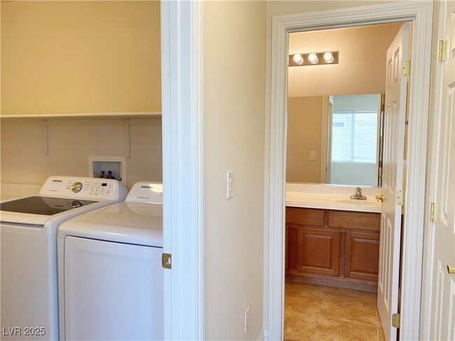 Building Photo - 4821 Longshot Dr