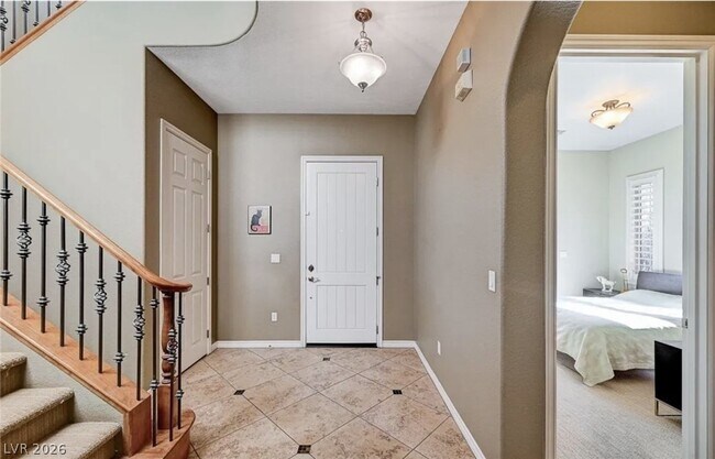 2428 Granada Bluff Ct
