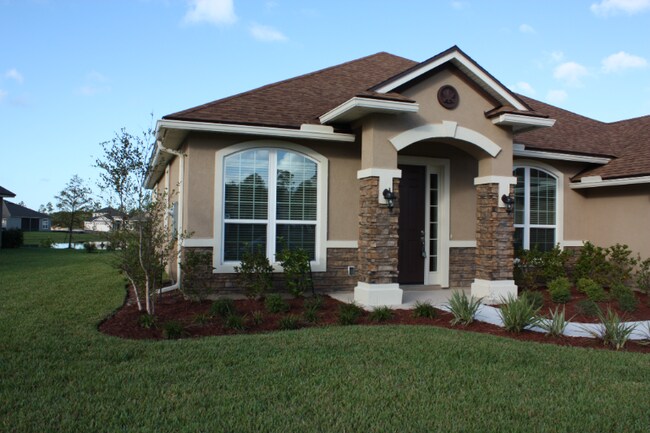 Photo - 214 Flora Lake Cir