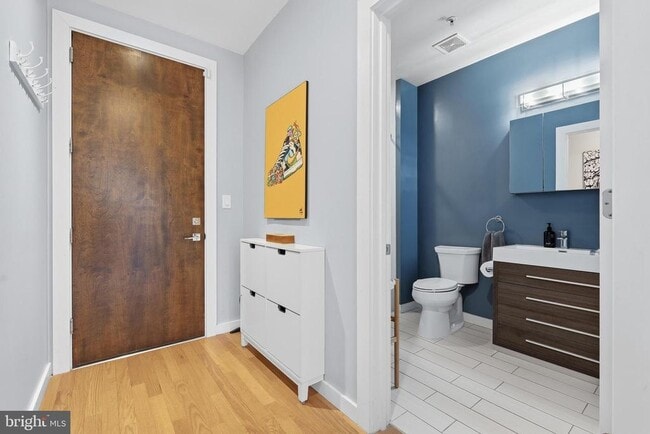 Photo - 435 R St NW Unit 404
