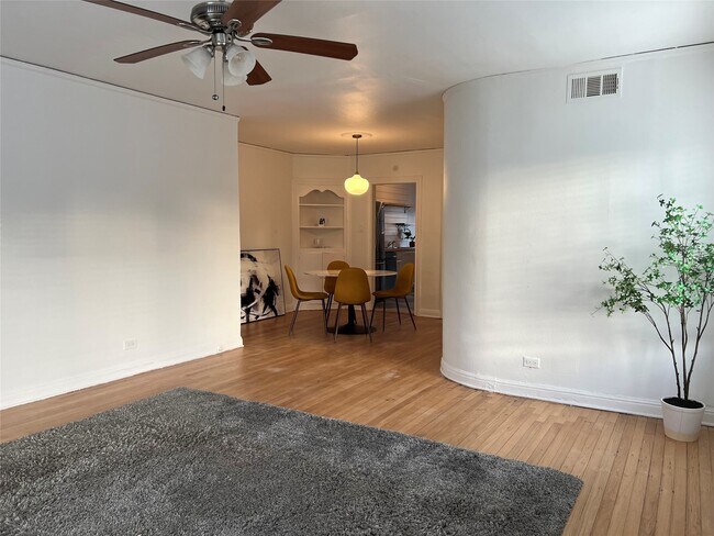 Building Photo - 1853 W Main St Unit 2 Rental