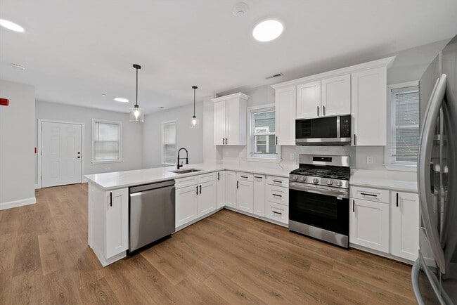 Photo - 22 Madison Ave Unit 1