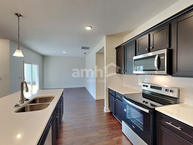 Photo - 10717 Coleman Rd