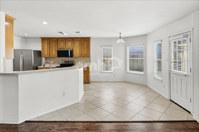 Photo - 11011 Pierce Valley Dr
