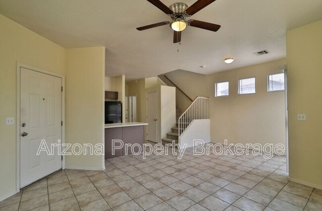 Photo - 1330 S Red Rock St