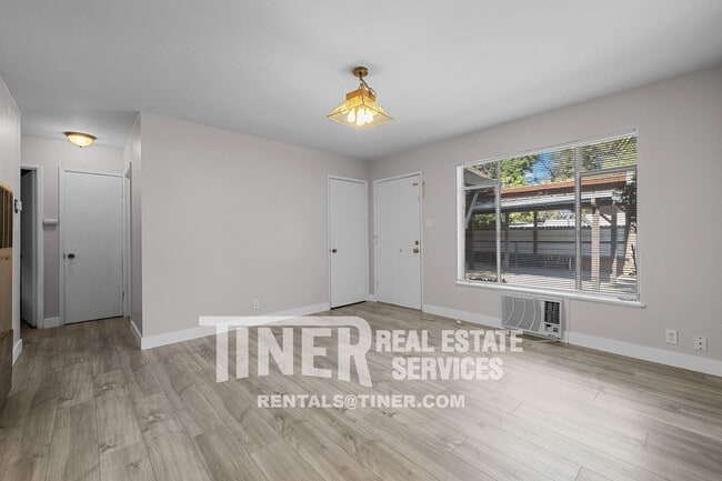 7851 Winding Way