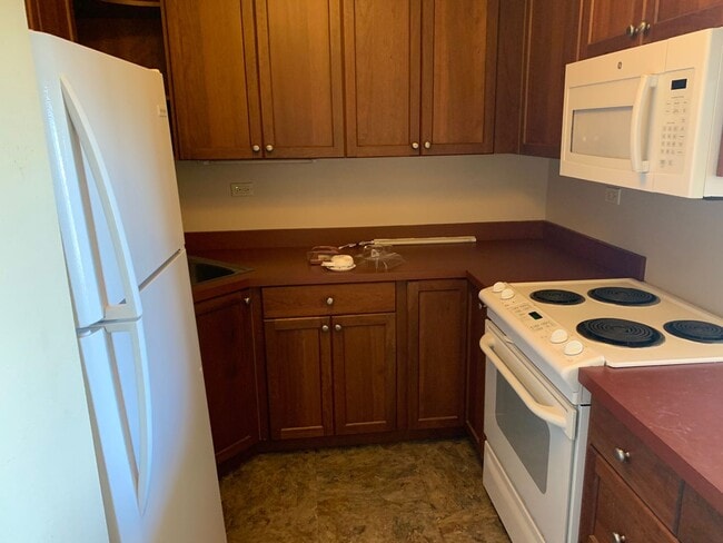 Photo - 2 Bedroom/1 Bath, 1 Parking Stall Unit in the Heart of Honolulu, Pet Friendly Unit 902