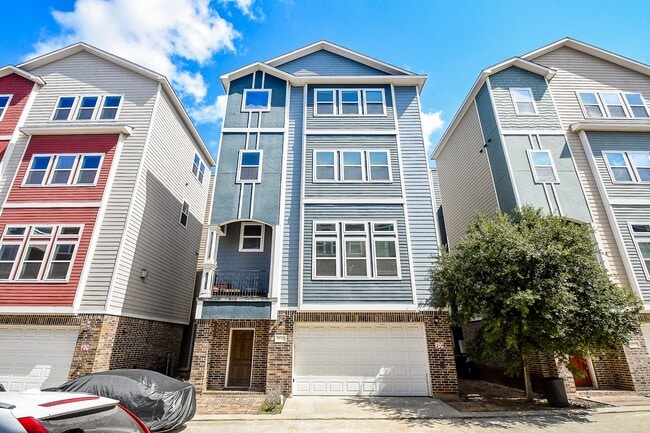 Photo - 2112 Bidwell Dr