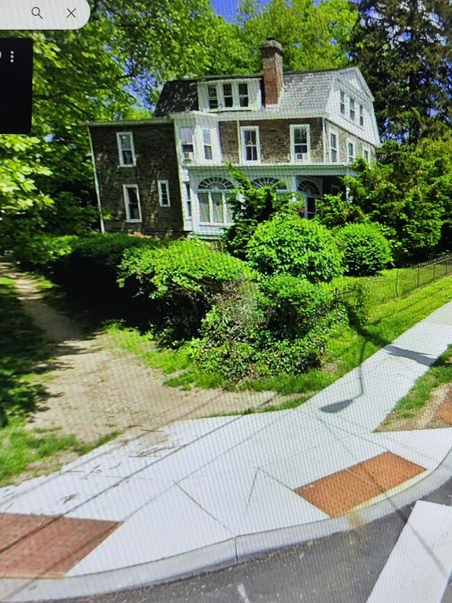 Photo - 15 E Mermaid Ln Unidad 2nd floor Front