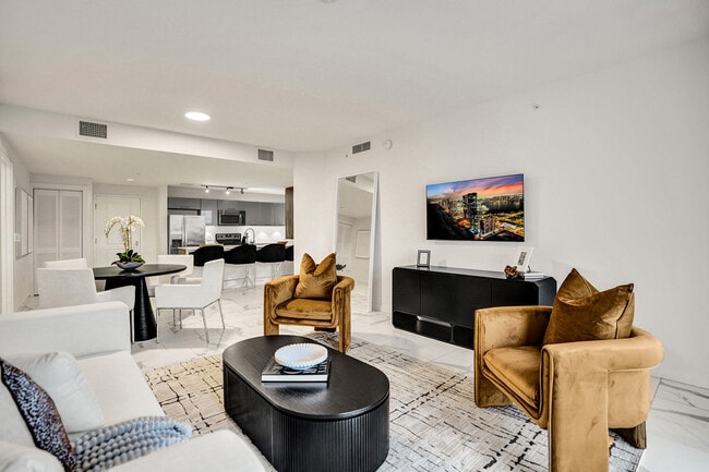 Photo - 101 Via Mizner