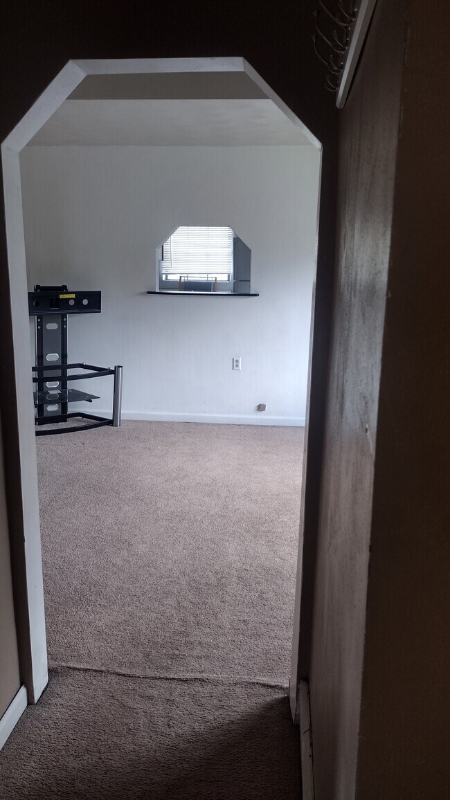 Photo - 117 State St