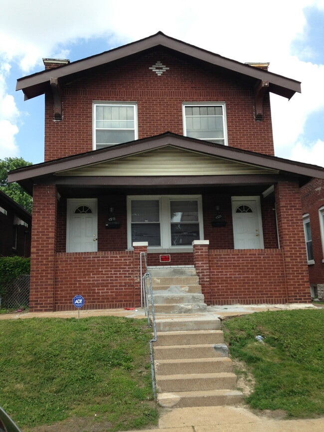 Building Photo - 4327 Oregon Ave Unit LL
