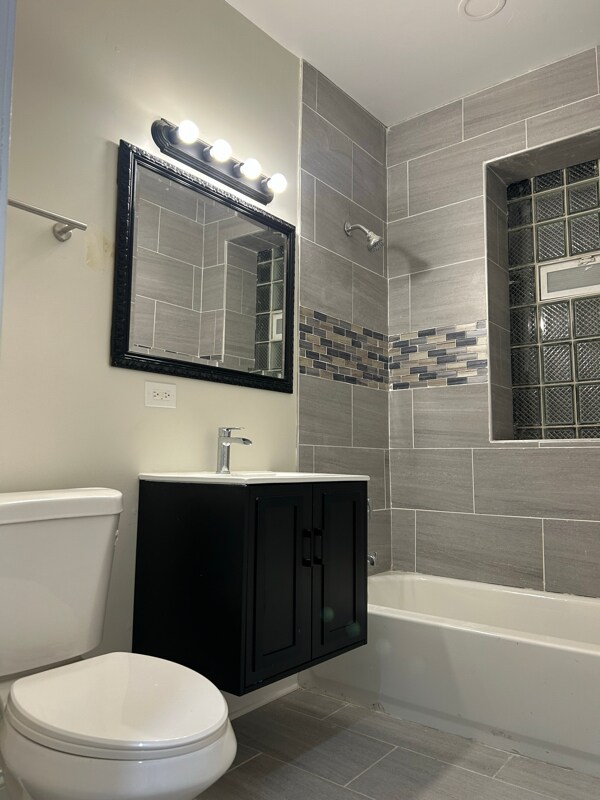 Photo - 51 W 74th St Unit 1