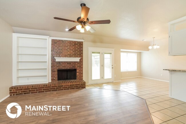 Photo - 1712 Shawnee Trail