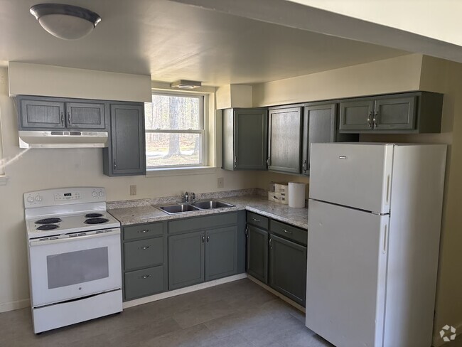 Building Photo - 19 McHawk Dr Unit 101 Rental