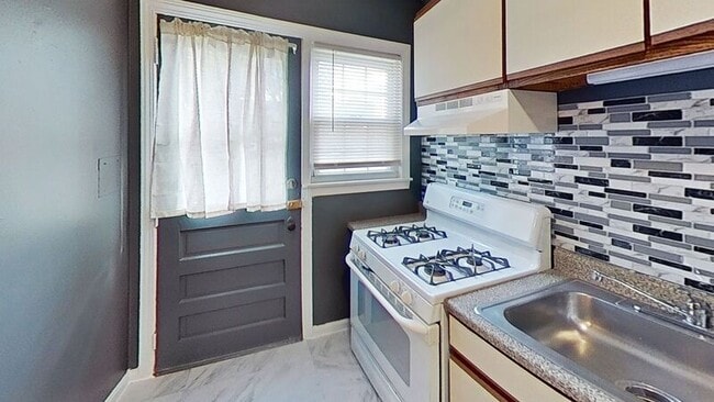 Photo - 441 Cold Spring Ave