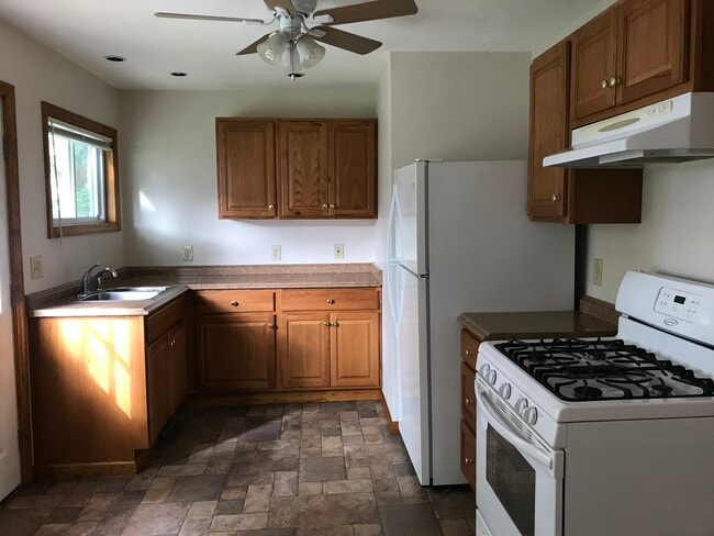 Photo - 353 Monroe St Unit 353