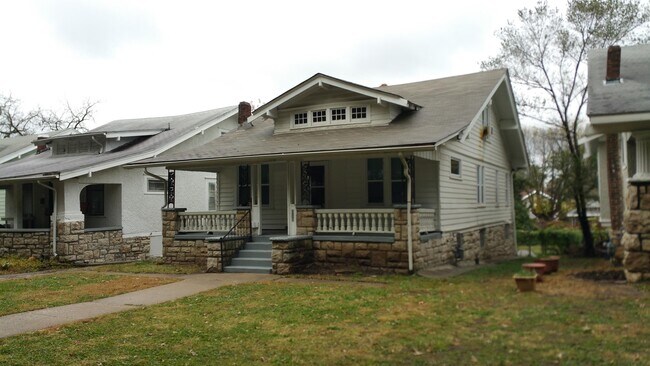 Photo - 3518 Benton Blvd House