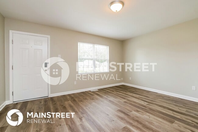 Photo - 400 Reid Cir