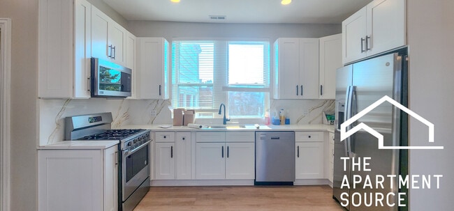 Building Photo - 3600 W 26th St Unit 3R Rental