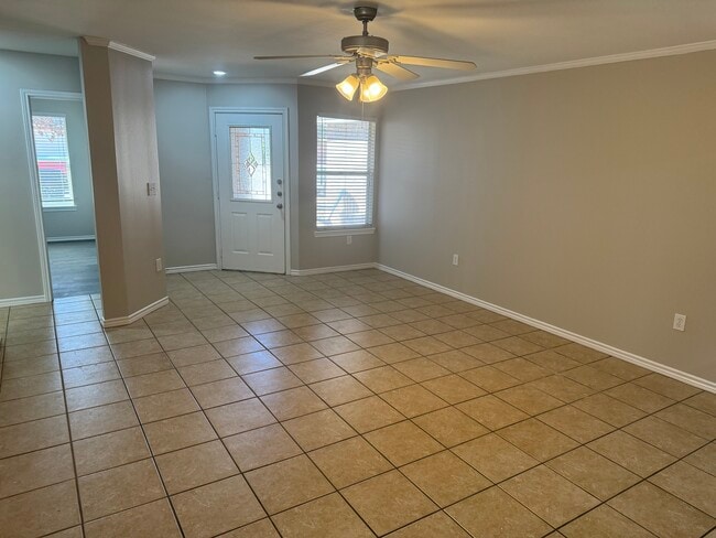 Photo - 532 N Brentwood Ave