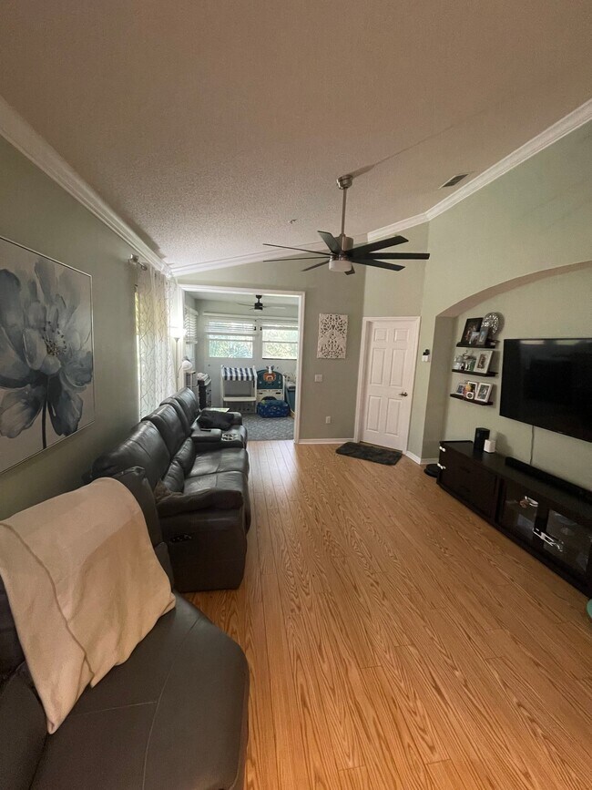 Photo - 540 Cranes Way Unit 202