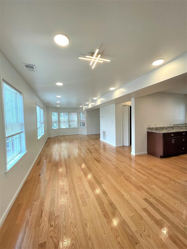 Photo - 28 Lambert St