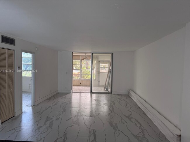 Photo - 1402 NW 80th Ave Unit 107