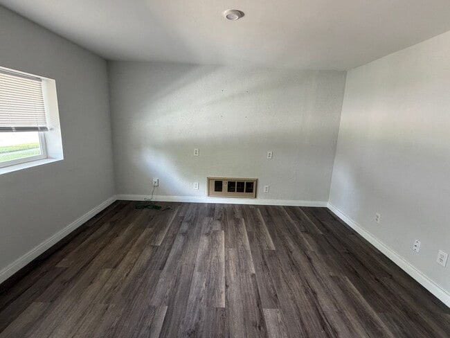 Photo - 4326 Kitridge Rd