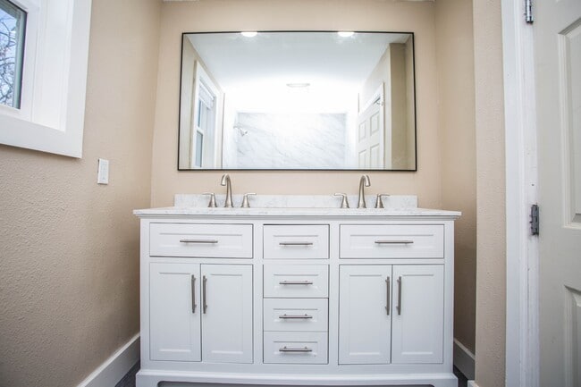 Photo - 2019 15th St