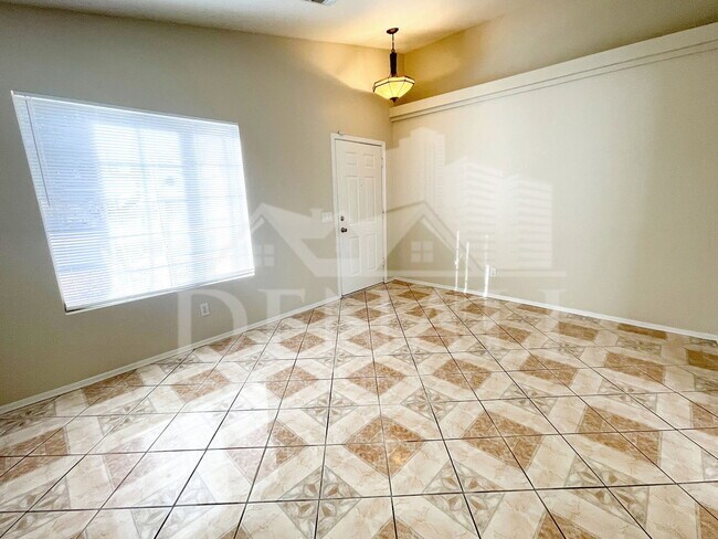Photo - 8930 W Catalina Dr