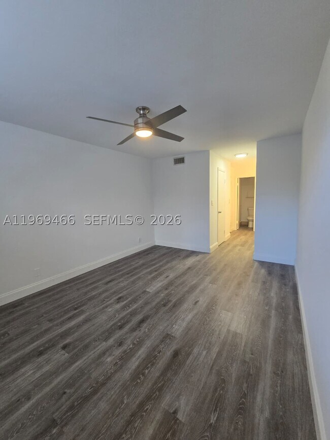 Photo - 6500 Cypress Rd Unit 301