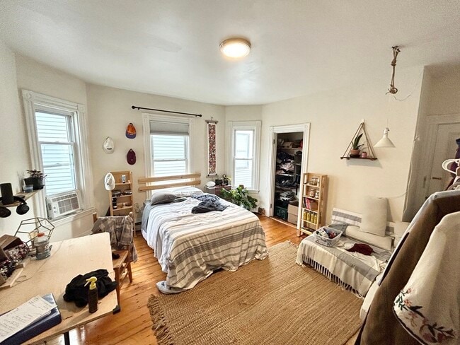 Photo - 72 Calumet St Unidad 3