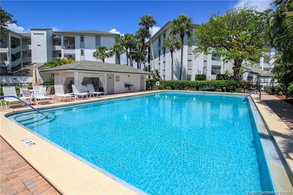 Photo - 350 NE Edgewater Dr Unit 202