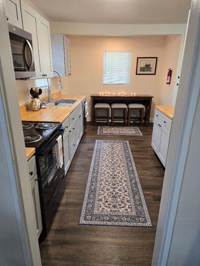 Photo - 4105 S Westnedge Ave