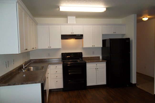 Photo - CLEVELAND STATION APTS