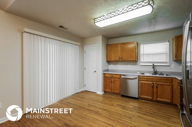 Photo - 534 Matterhorn Dr