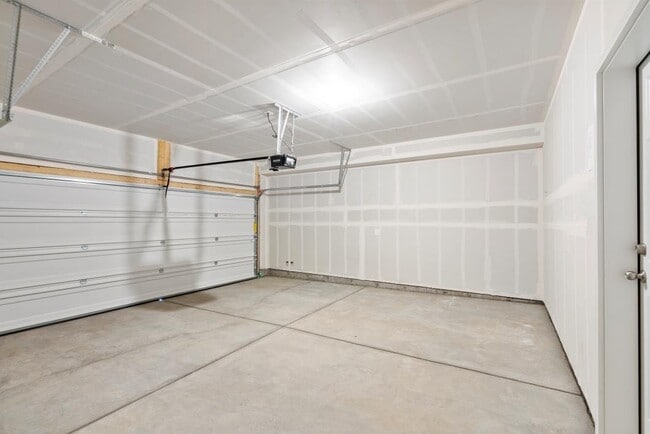 Photo - 1616 Riverplace Dr