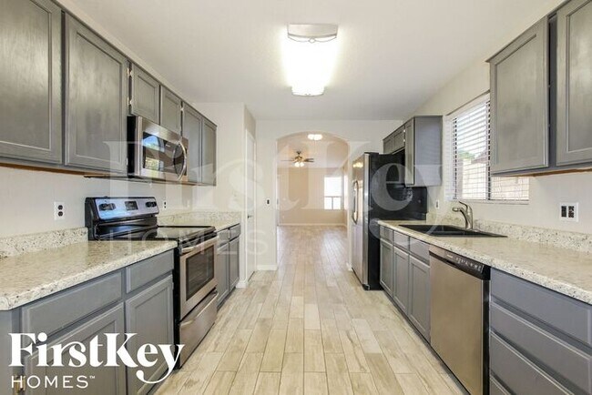 Photo - 8534 W Tuckey Ln